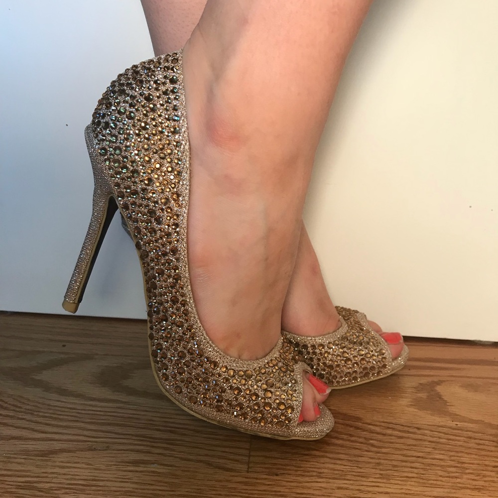 Bella Luna jeweled gold heels